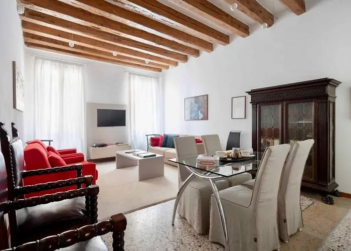 Palazzo San Samuele - Elegant In San Marco *