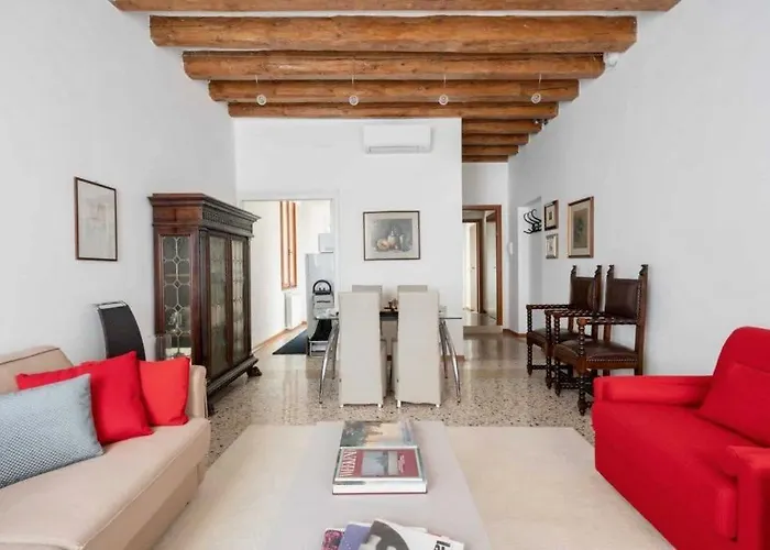 Palazzo San Samuele - Elegant In San Marco