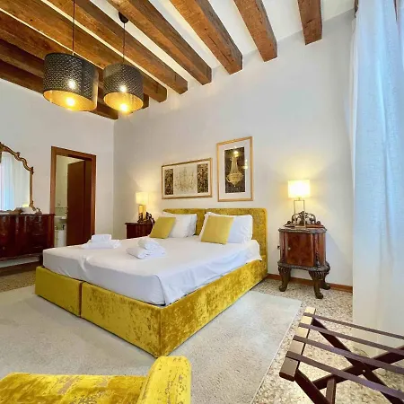 Appartamento Palazzo San Samuele - Elegant In San Marco Venezia