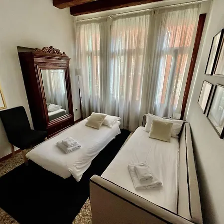 Palazzo San Samuele - Elegant In San Marco Appartamento *